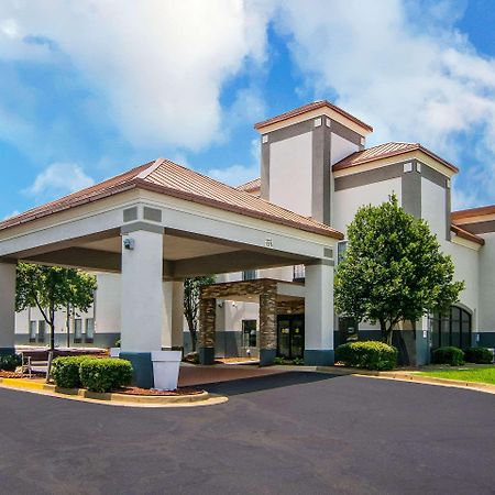 Clarion Pointe South Boston - Danville East Экстерьер фото