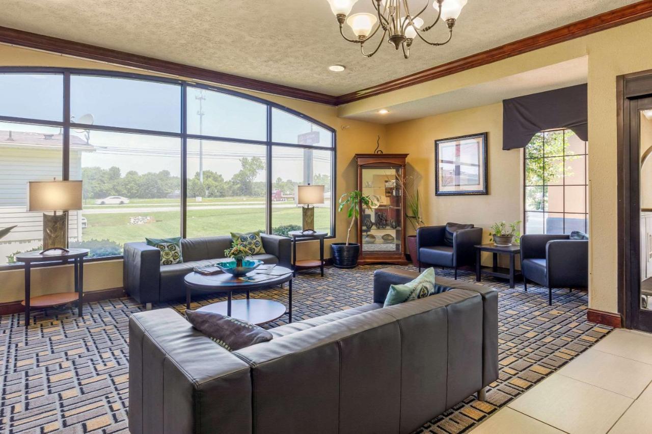 Clarion Pointe South Boston - Danville East Экстерьер фото